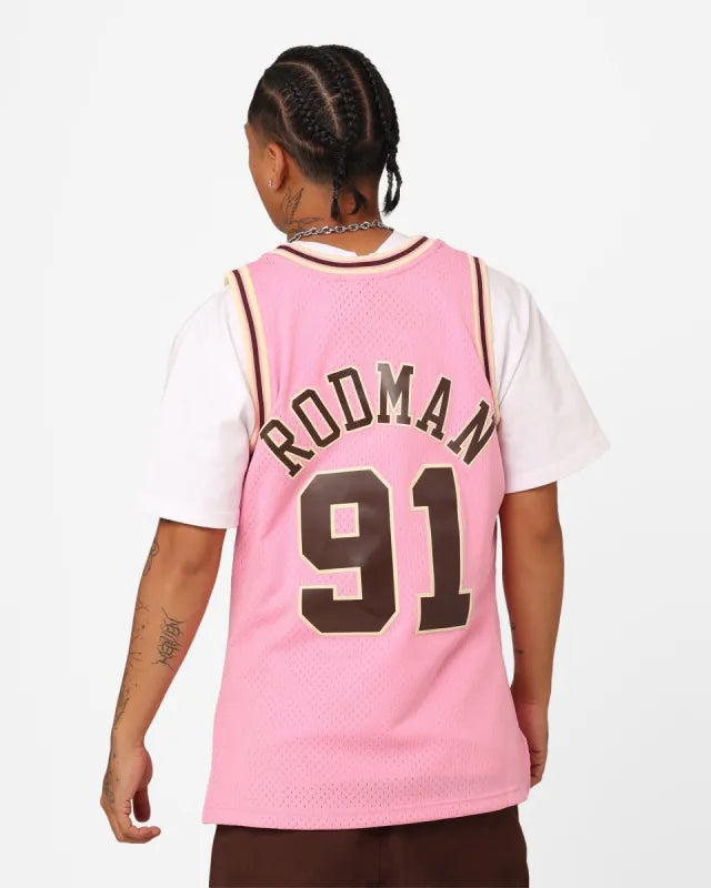 MENS MITCHELL & NESS PINK SUGAR BACON SWINGMAN JERSEY BULLS 1997 DENNIS RODMAN