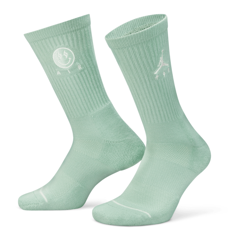 [DR9817-300] MENS AIR JORDAN X J BALVIN SOCKS 'GREEN'