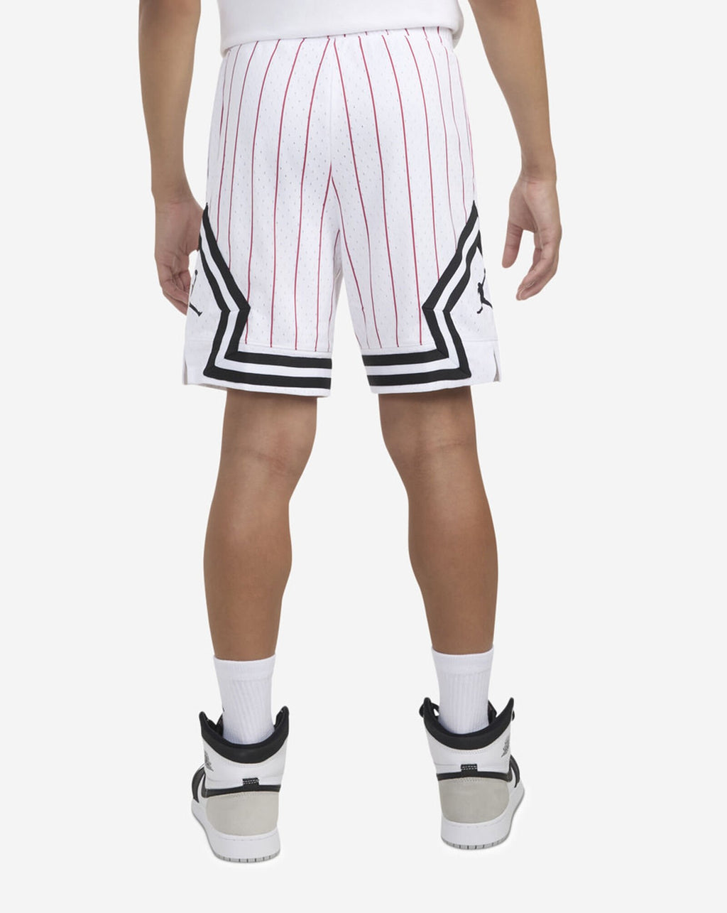 [95C890-001] YOUTH AIR JORDAN PINSTRIPED DIAMOND SHORTS