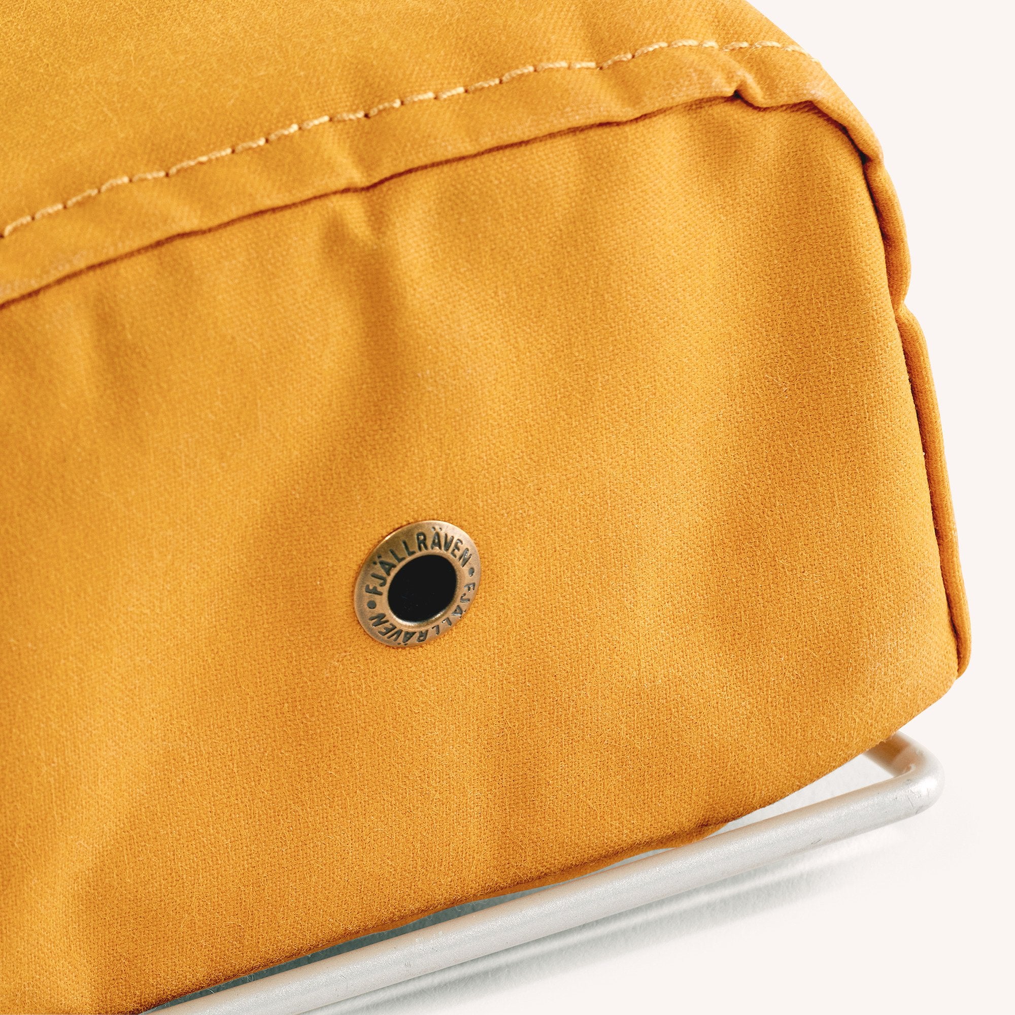 [23793-160] UNISEX FJALLRAVEN KANKEN BOTTLE POCKET