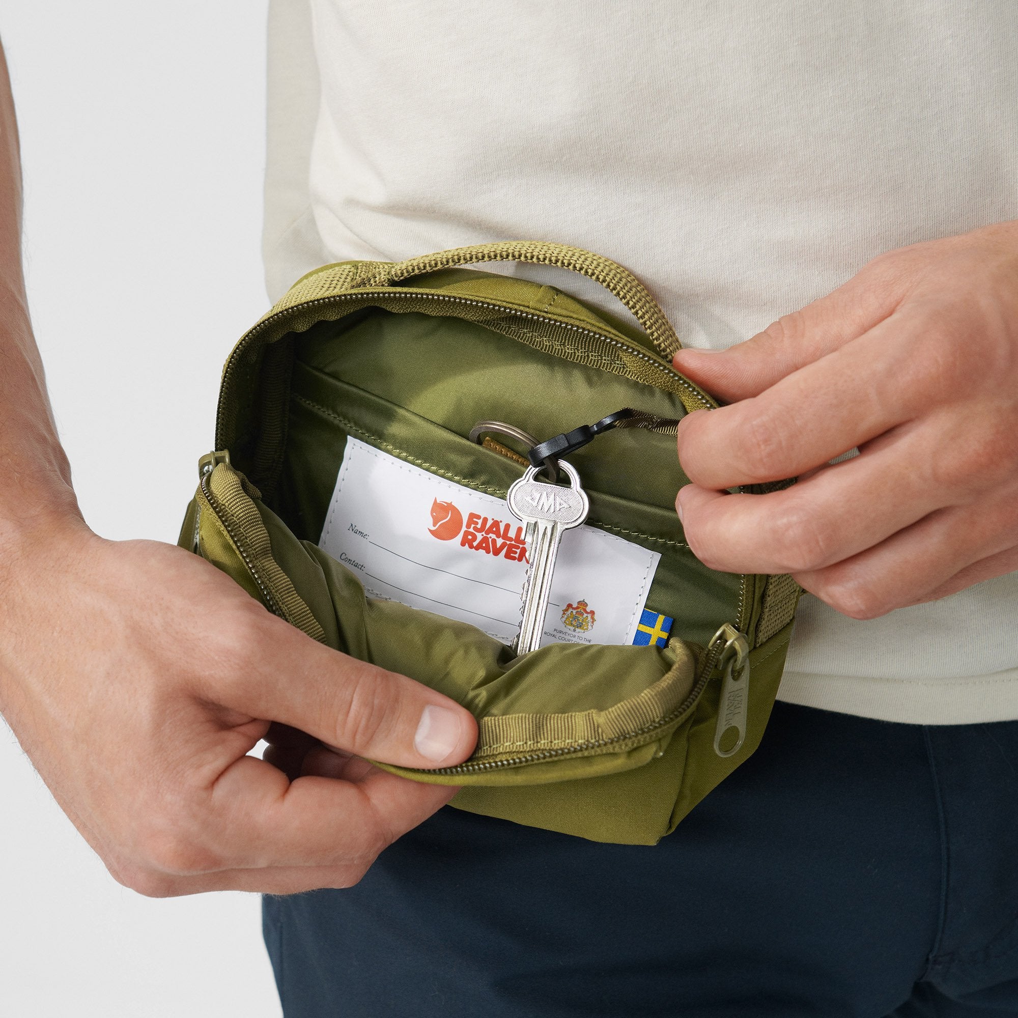 [23796-631] ADULT FJALLRAVEN KANKEN HIP PACK 2L