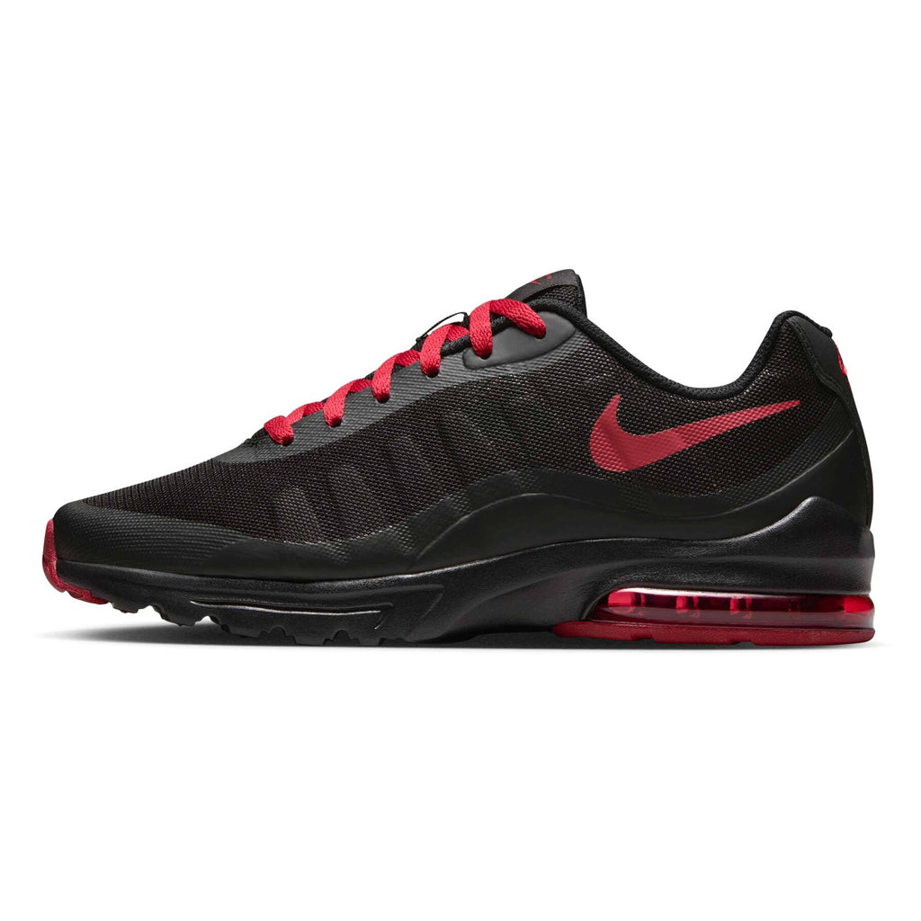 749680-006 Nike Kuwait 1