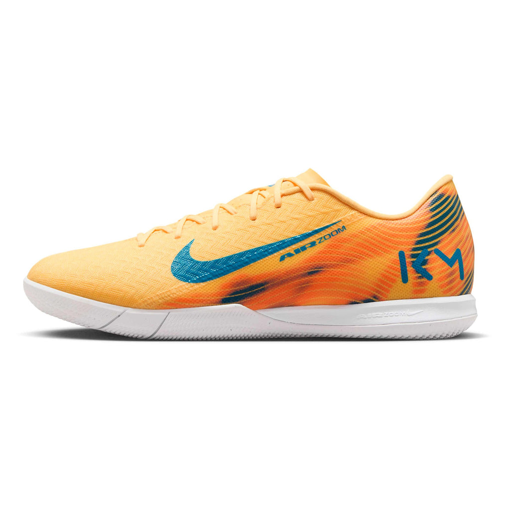 HV4222-801 Nike Kuwait 1