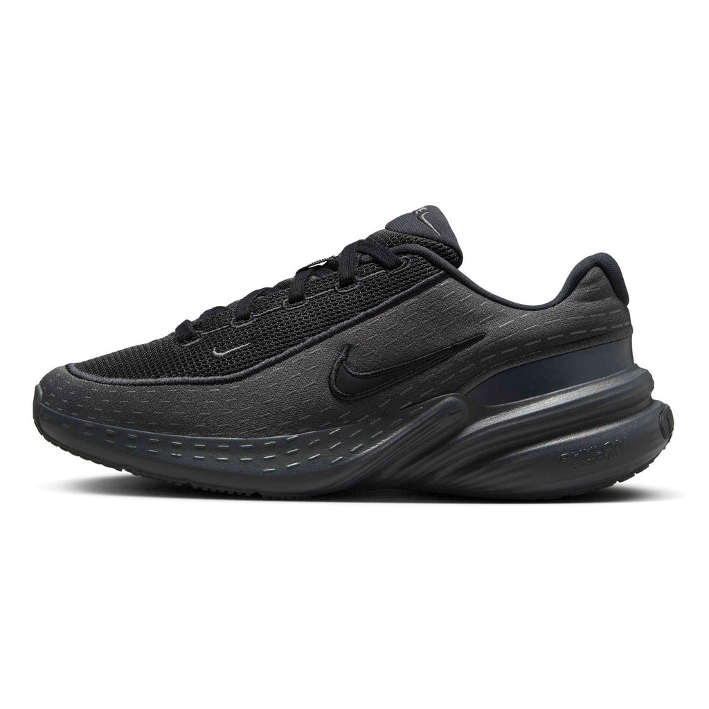 IB2766-001 Nike Kuwait 1