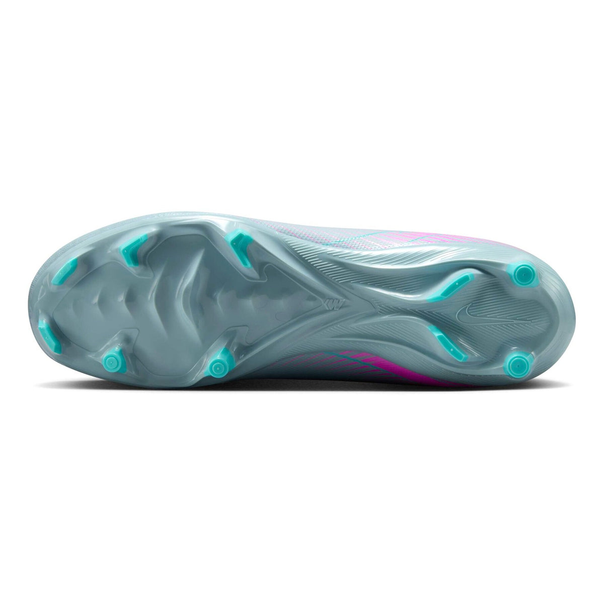 FQ1456-301 Nike Kuwait 2