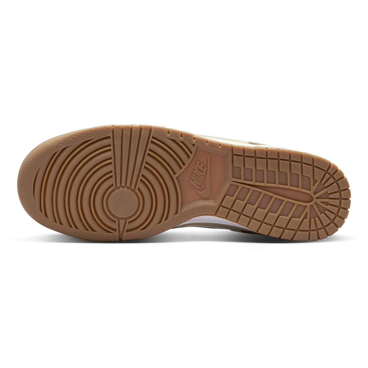 IB6399-200 Nike Kuwait 2