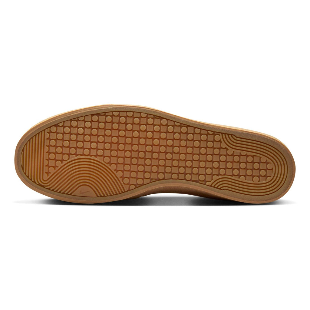 IB2316-600 Nike Kuwait 2