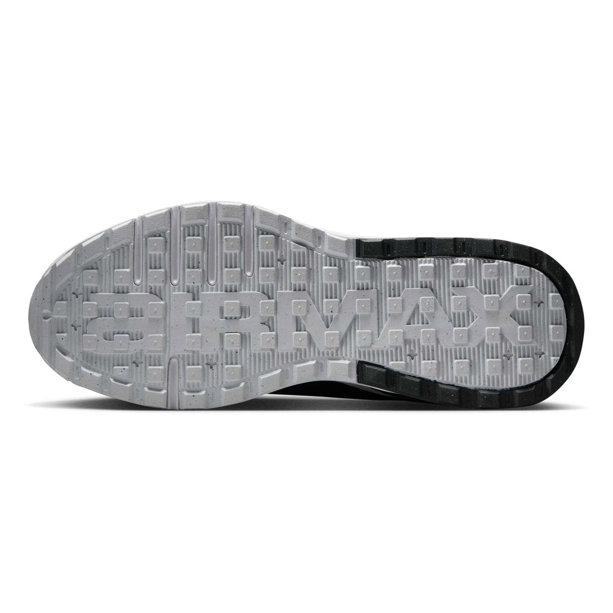 IM6978-001 Nike Kuwait 2