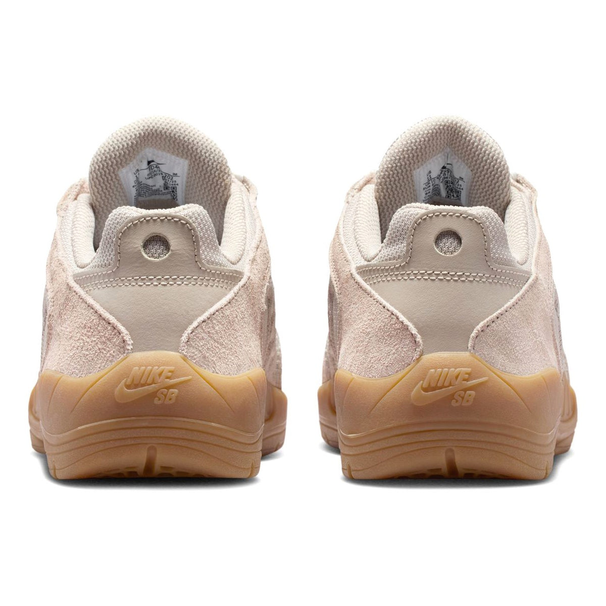 FD4691-202 Nike Kuwait 2