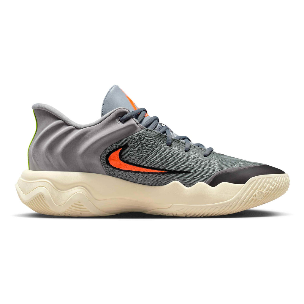 FQ3680-011 Nike Kuwait 2