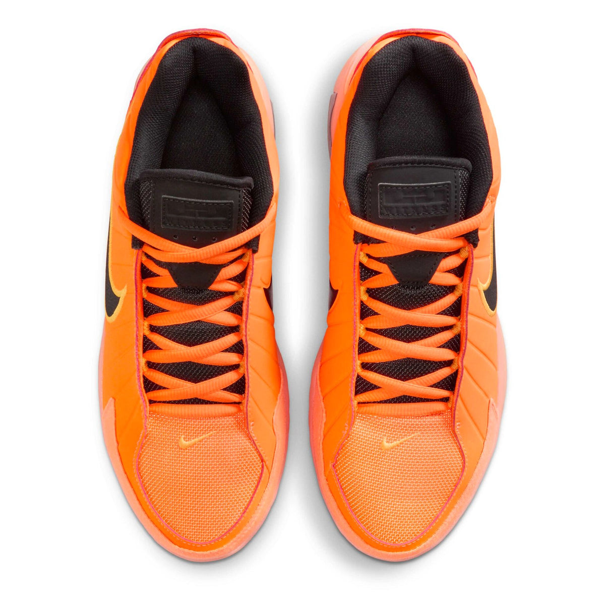HQ8034-800 Nike Kuwait 4