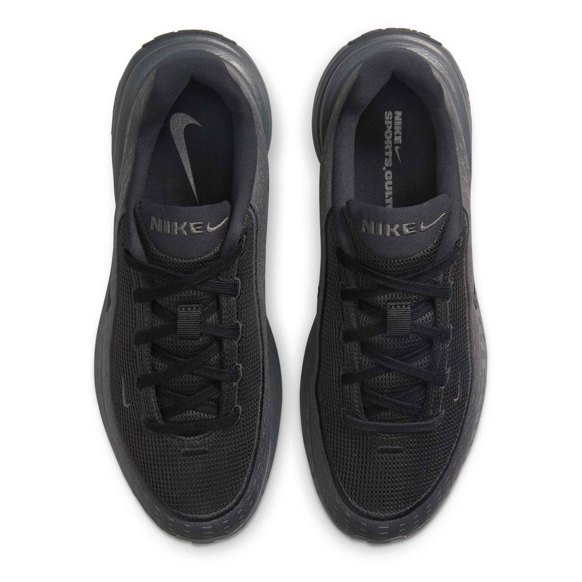 IB2766-001 Nike Kuwait 4