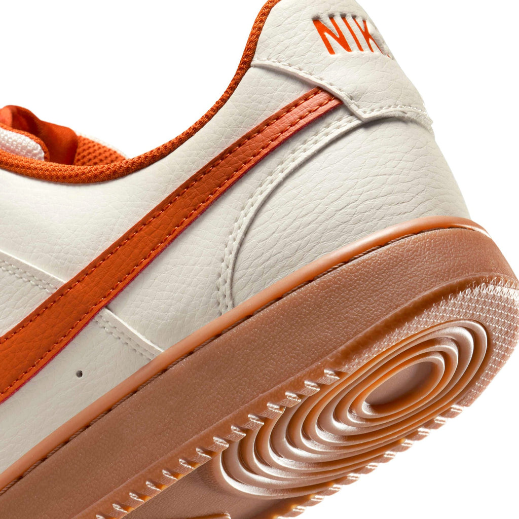 HV4506-100 Nike Kuwait 7