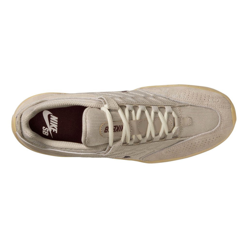 FD4691-202 Nike Kuwait 8