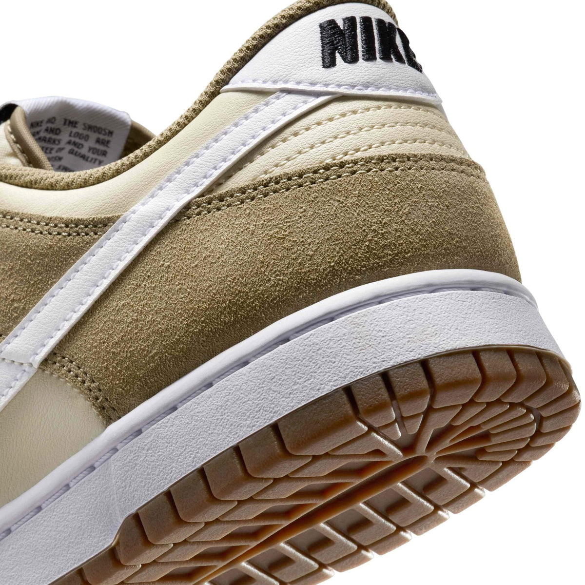 IB6399-200 Nike Kuwait 8