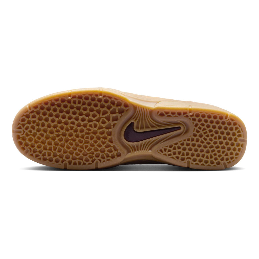 FD4691-202 Nike Kuwait 9