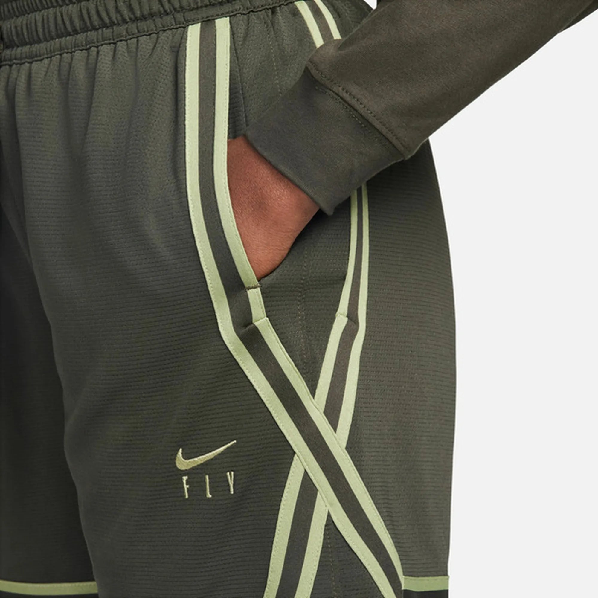 [DH7325-355] WOMENS NIKE DRI-FIT SWOOSH FLY CROSSOVER BASKETBALL SHORTS