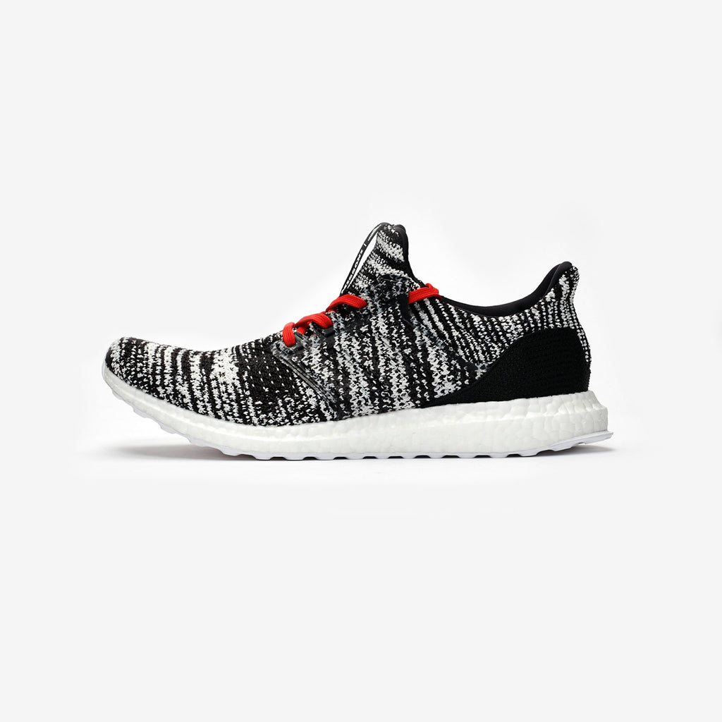 [D97743] Mens Adidas ULTRA BOOST CLIMA 'MISSONI BLACK'