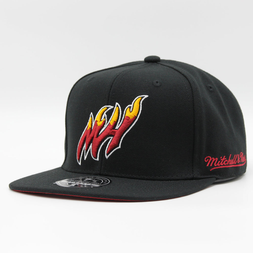 MENS MITCHELL & NESS NBA LOGO HISTORY FITTED HWC HEAT