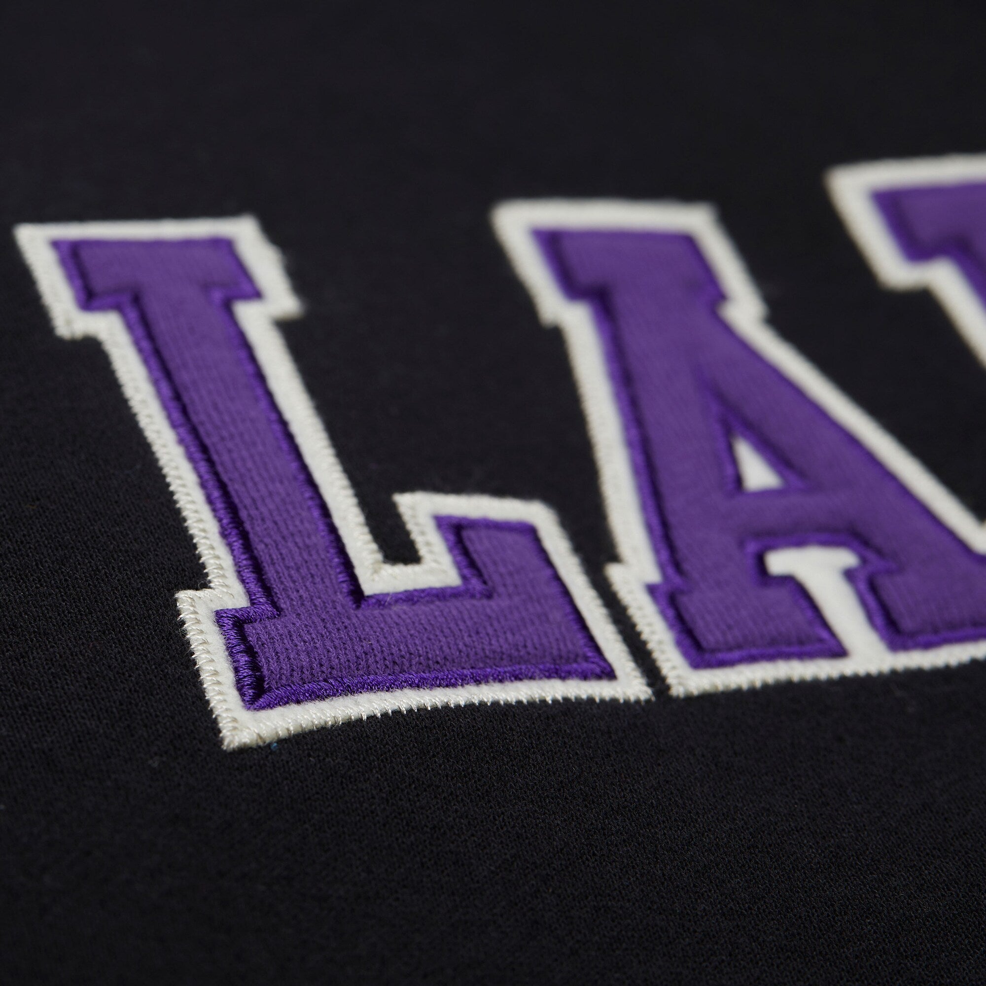 [JK11162-LALBLCK] MENS MITCHELL & NESS COURTSIDE FLEECE BUTTON FRONT LAKERS