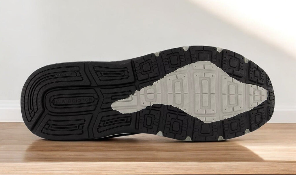 [M1540BK3] MENS NEW BALANCE 1540V3 (MEDIUM WIDTH)