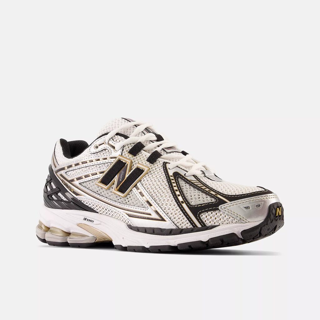 [M1906RA] MENS NEW BALANCE 1906R 'METALLIC SILVER/GOLD'