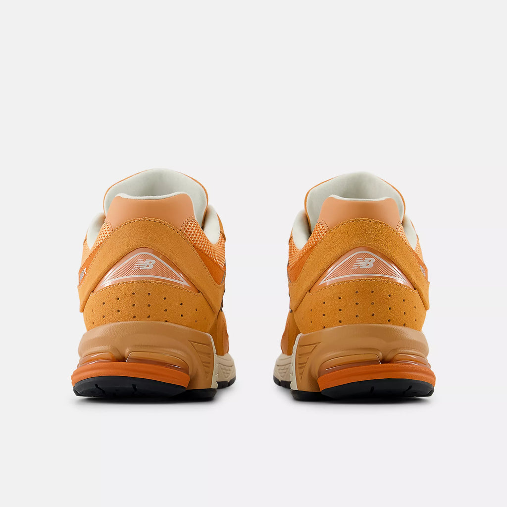 [M2002RFJ] MENS NEW BALANCE 2002R 'INFIELD CLAY'