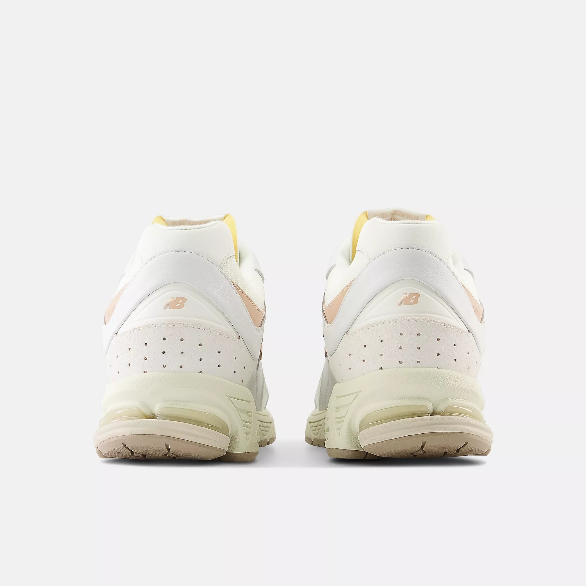 [M2002RVF] MENS NEW BALANCE 2002R 'WHITE VACHETTA TAN'