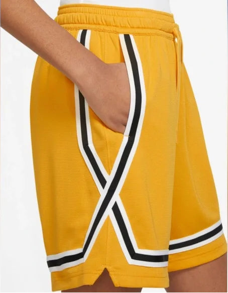 [DH7325-752] WOMENS NIKE DRI-FIT SWOOSH FLY CROSSOVER BASKETBALL SHORTS