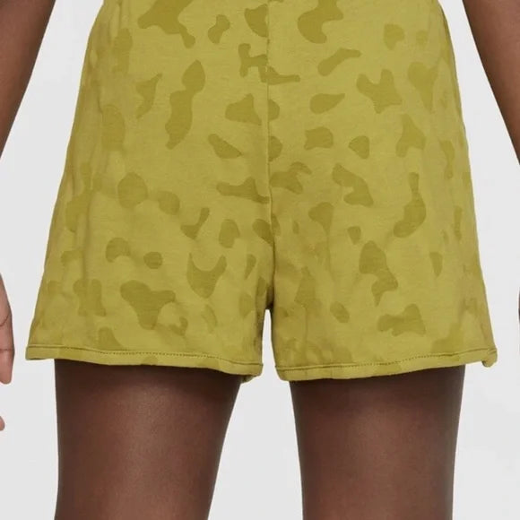[FB1095-390] YOUTH GIRLS NIKE DRI-FIT BREEZY HIGH-WAISTED TRAINING SHORTS
