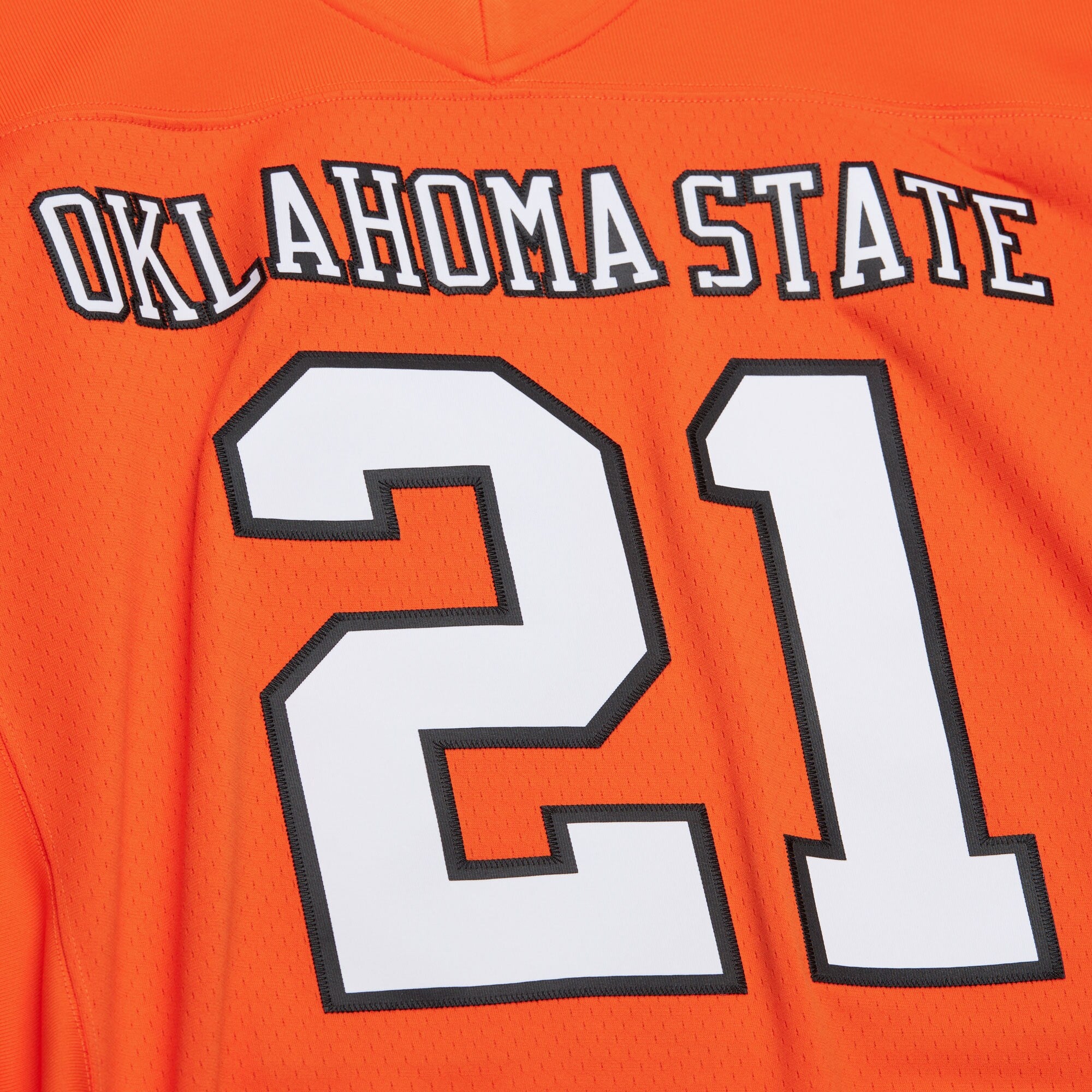 Mens Mitchell & Ness NCAA DARK JERSEY OKLAHOMA STATE COWBOYS 1987 BARRY SANDERS