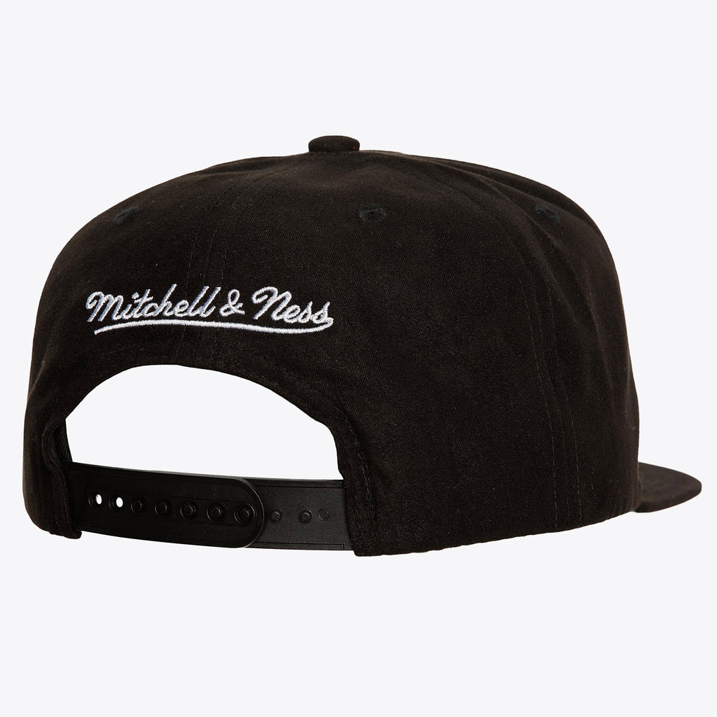 MENS MITCHELL & NESS NBA SWEET SUEDE SNAPBACK NETS