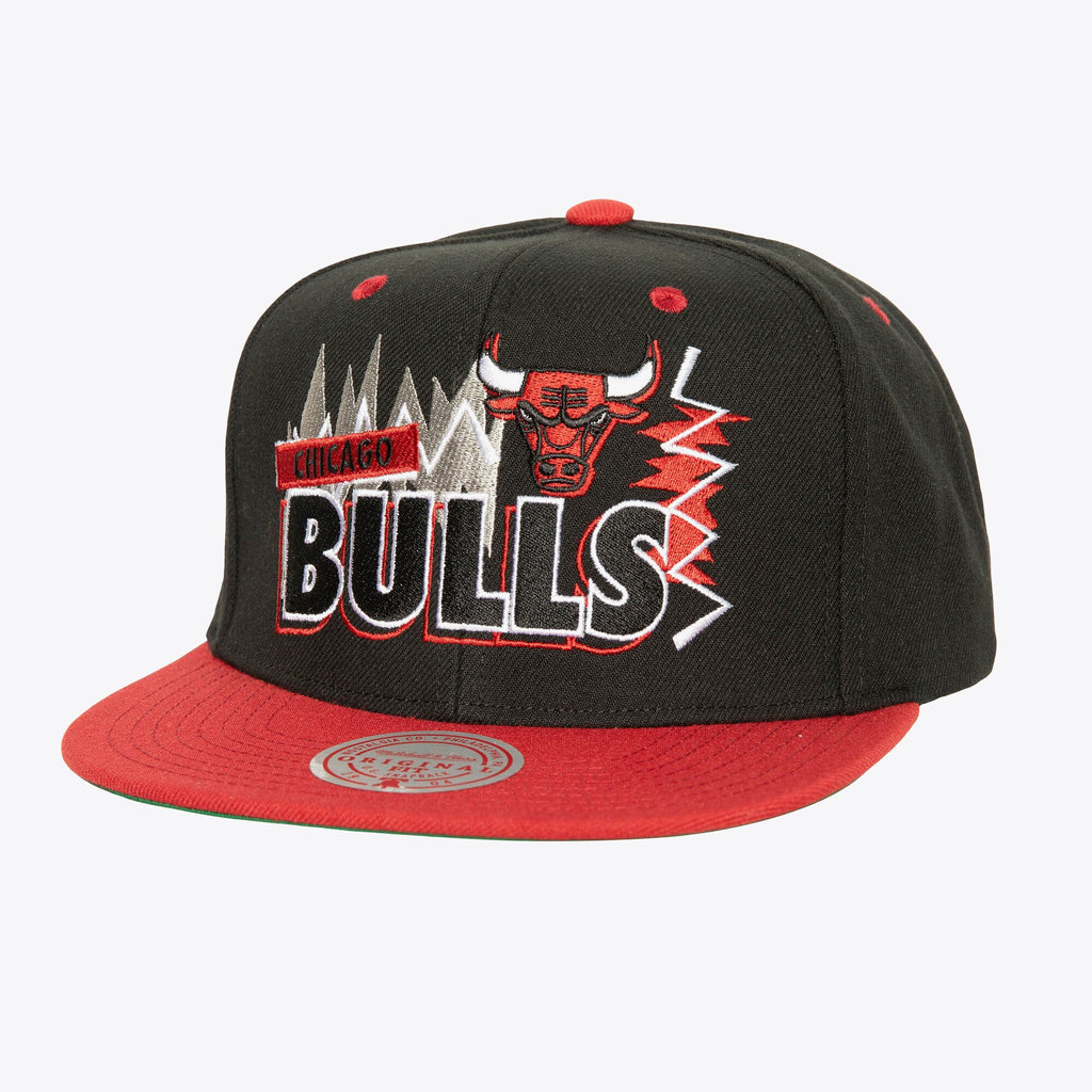 MENS MITCHELL & NESS NBA BUZZ SNAPBACK BULLS - BLACK