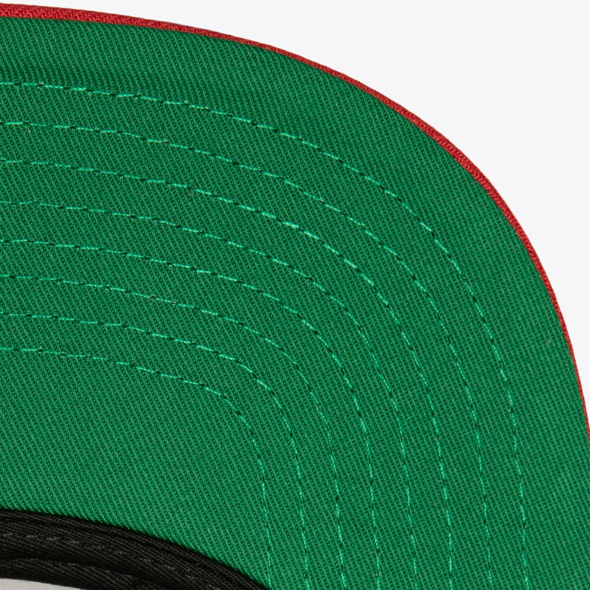 MENS MITCHELL & NESS NBA CHAMP IS HERE SNAPBACK BULLS - BLACK