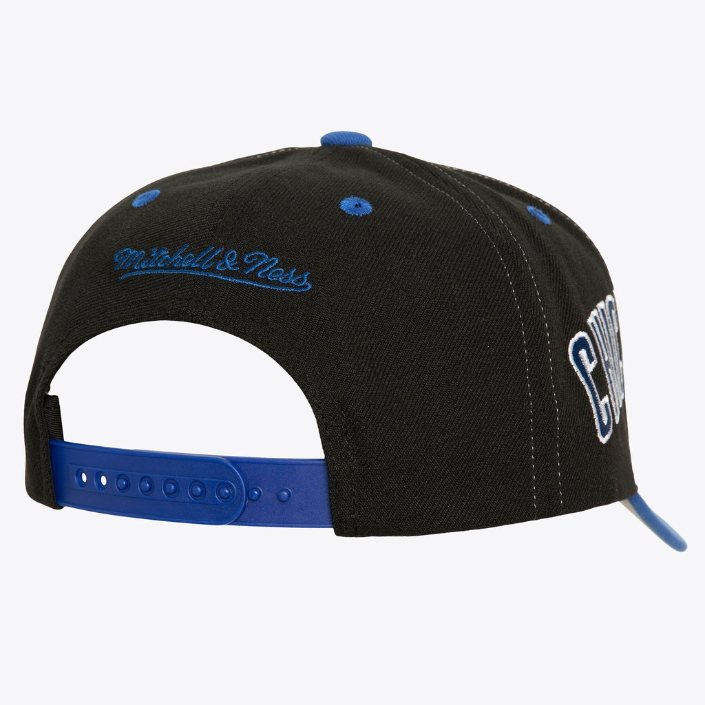 MENS MITCHELL & NESS MLB OVERBITE PRO SNAPBACK CUBS - BLACK
