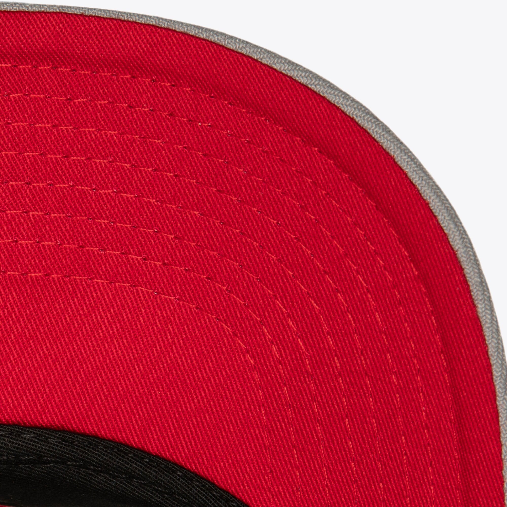 MENS MITCHELL & NESS MLB BRED PRO SNAPBACK WHITE SOX - BLACK