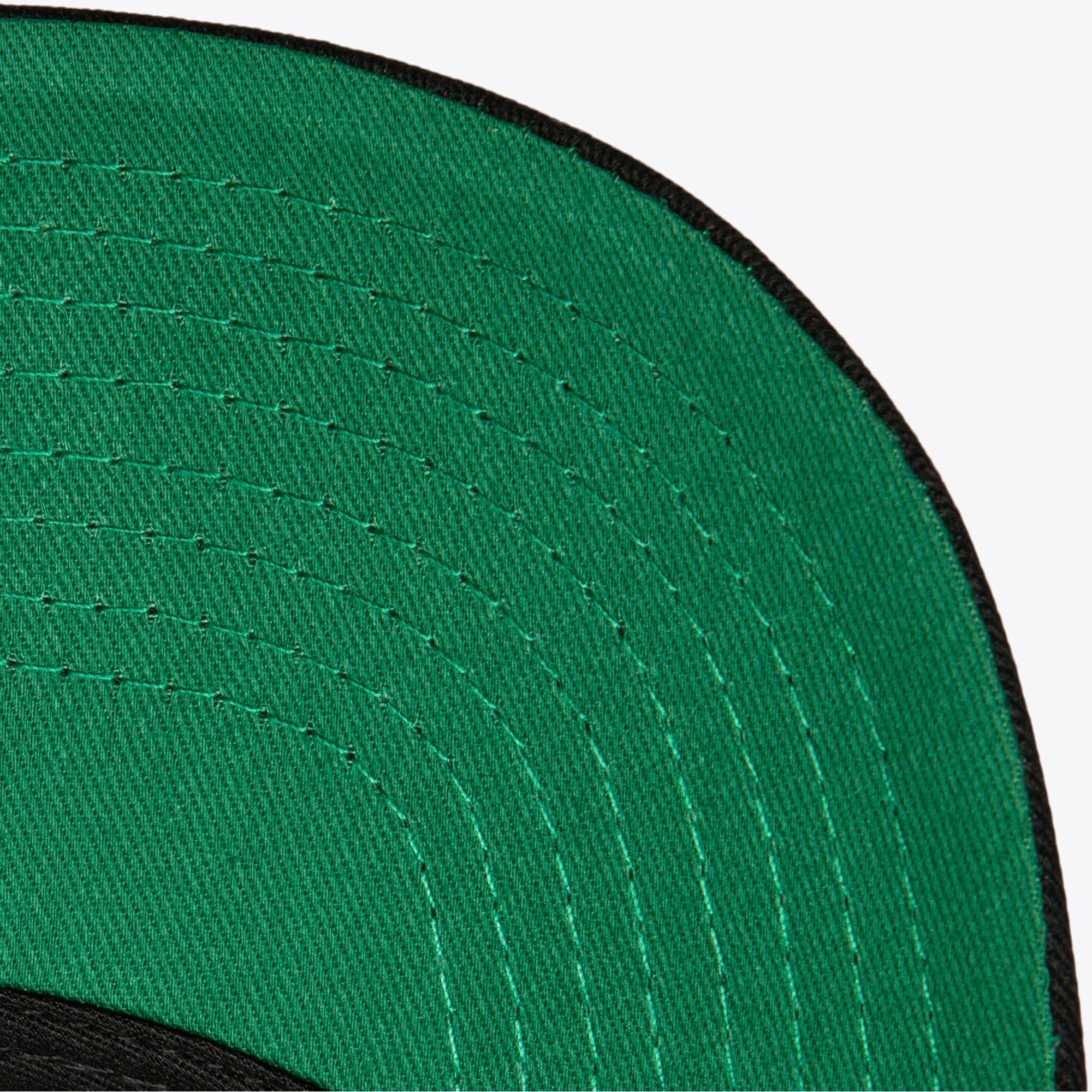 MENS MITCHELL & NESS NBA TEAM SEAL TRUCKER HWC HEAT - BLACK