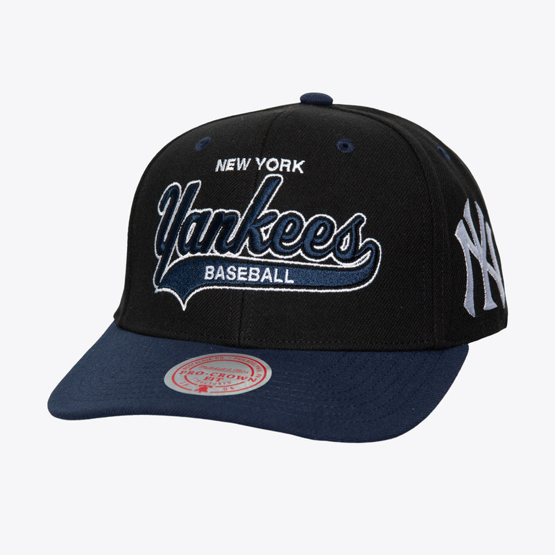 Mens Mitchell & Ness MLB TAILSWEEP 2.0 PRO SNAPBACK YANKEES
