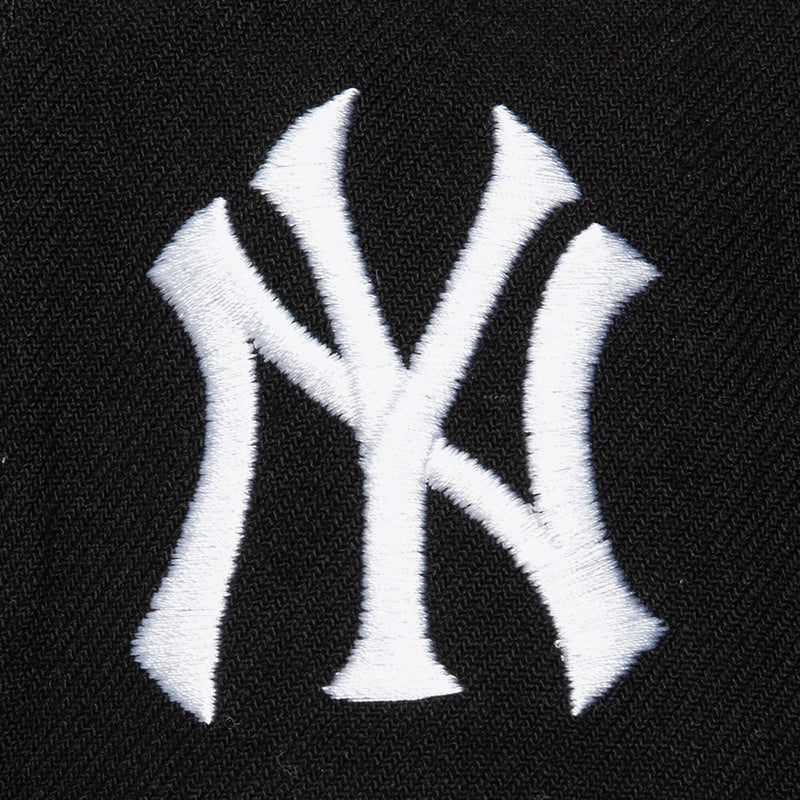 Mens Mitchell & Ness MLB TAILSWEEP 2.0 PRO SNAPBACK YANKEES