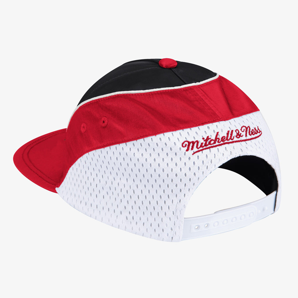 Mens Mitchell & Ness NCAA FREETHROW SNAPBACK OHIO STATE
