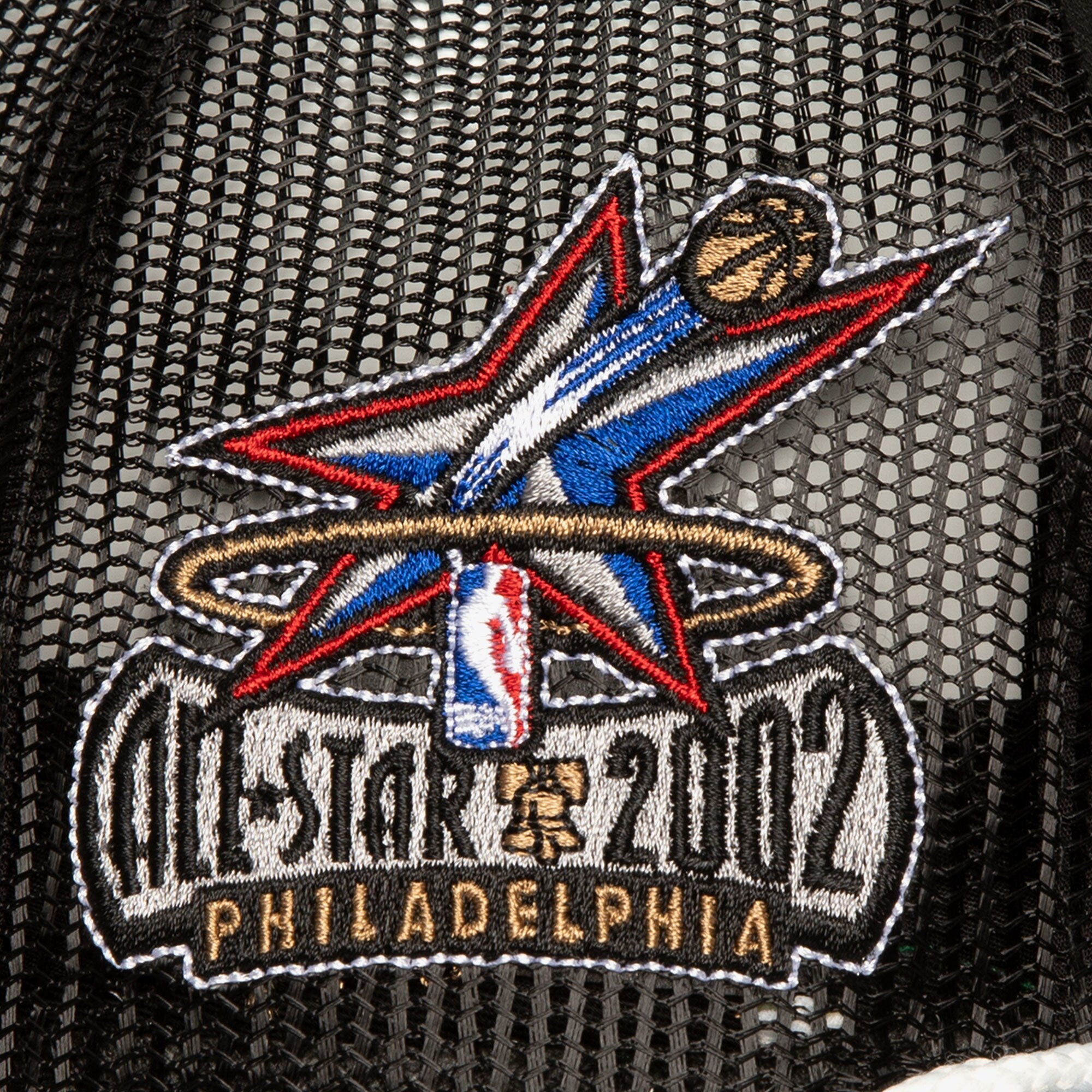 MENS MITCHELL & NESS NBA ROPER TRUCKER HWC 76ERS