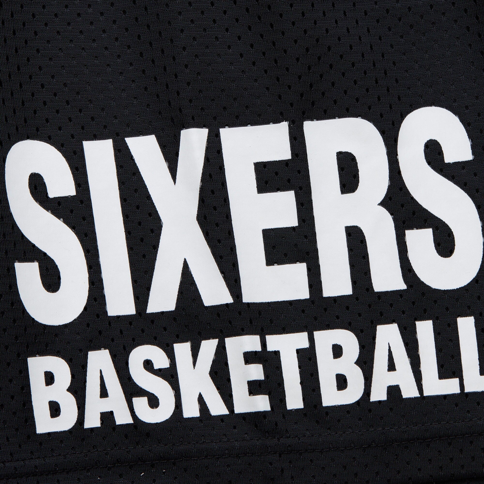 MENS MITCHELL & NESS NBA GAMEDAY MESH 7IN SHORTS VINTAGE LOGO 76ERS