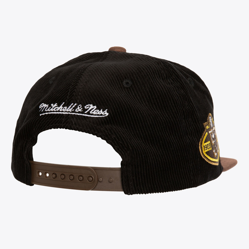Mens Mitchell & Ness MLB DOUBLE CORD DEADSTOCK SNAPBACK PADRES