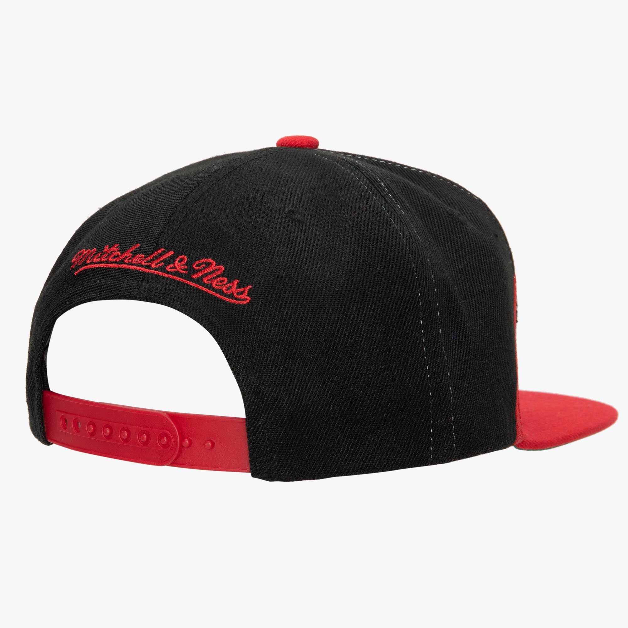 Mens Mitchell & Ness NCAA SHARKTOOTH SNAPBACK UNLV