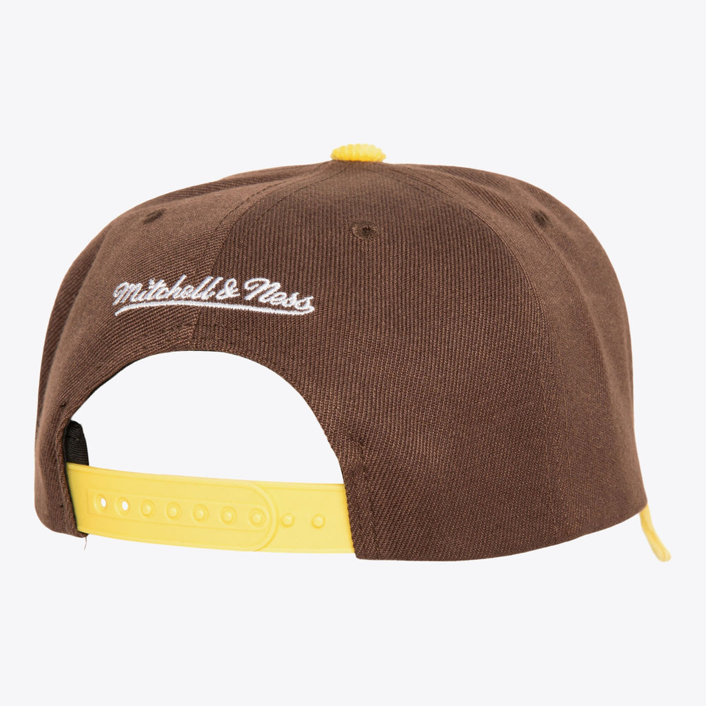 MENS MITCHELL & NESS MLB CORD PRO SNAPBACK PADRES