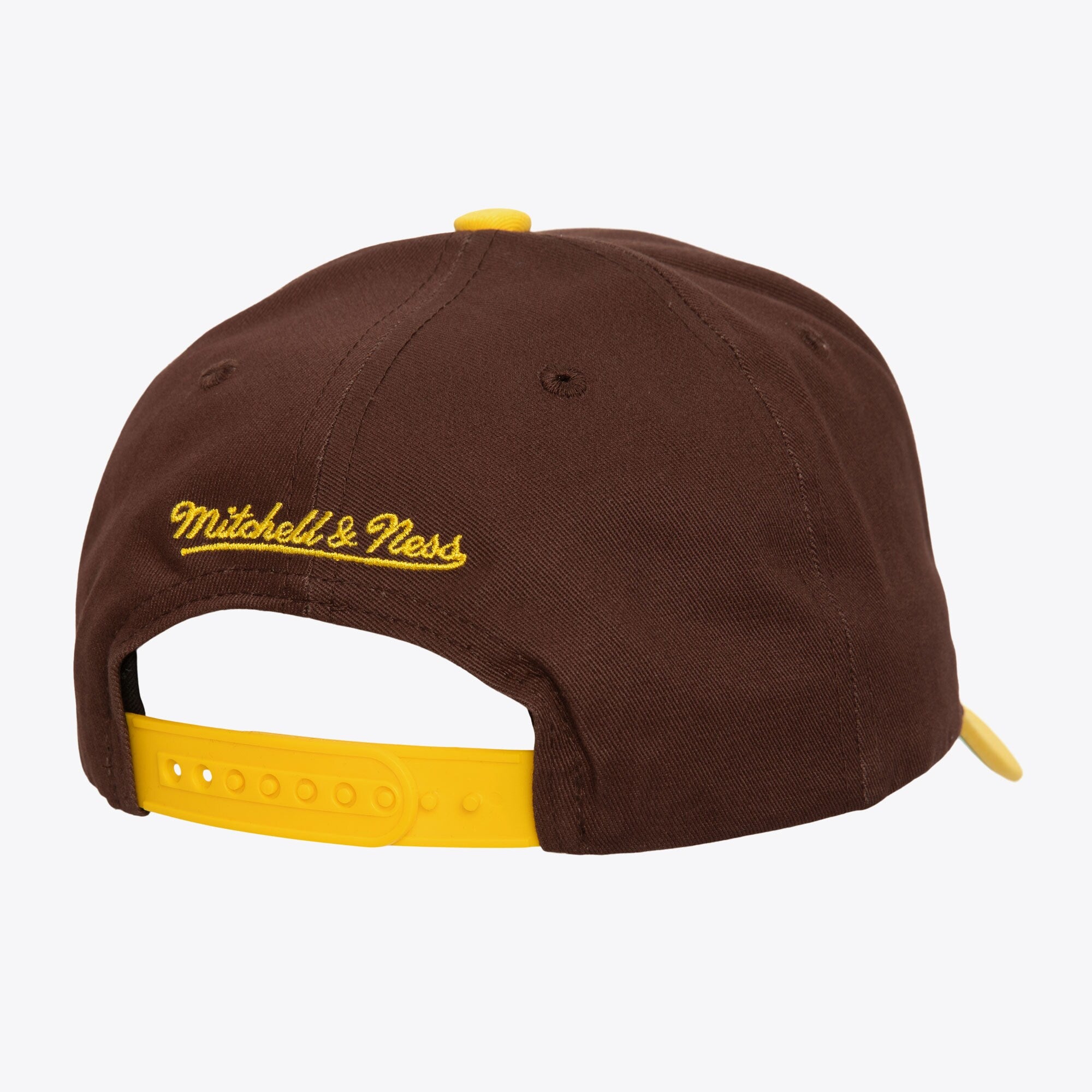 Mens Mitchell & Ness MLB ELDY SCRIPT PRO SNAPBACK PADRES