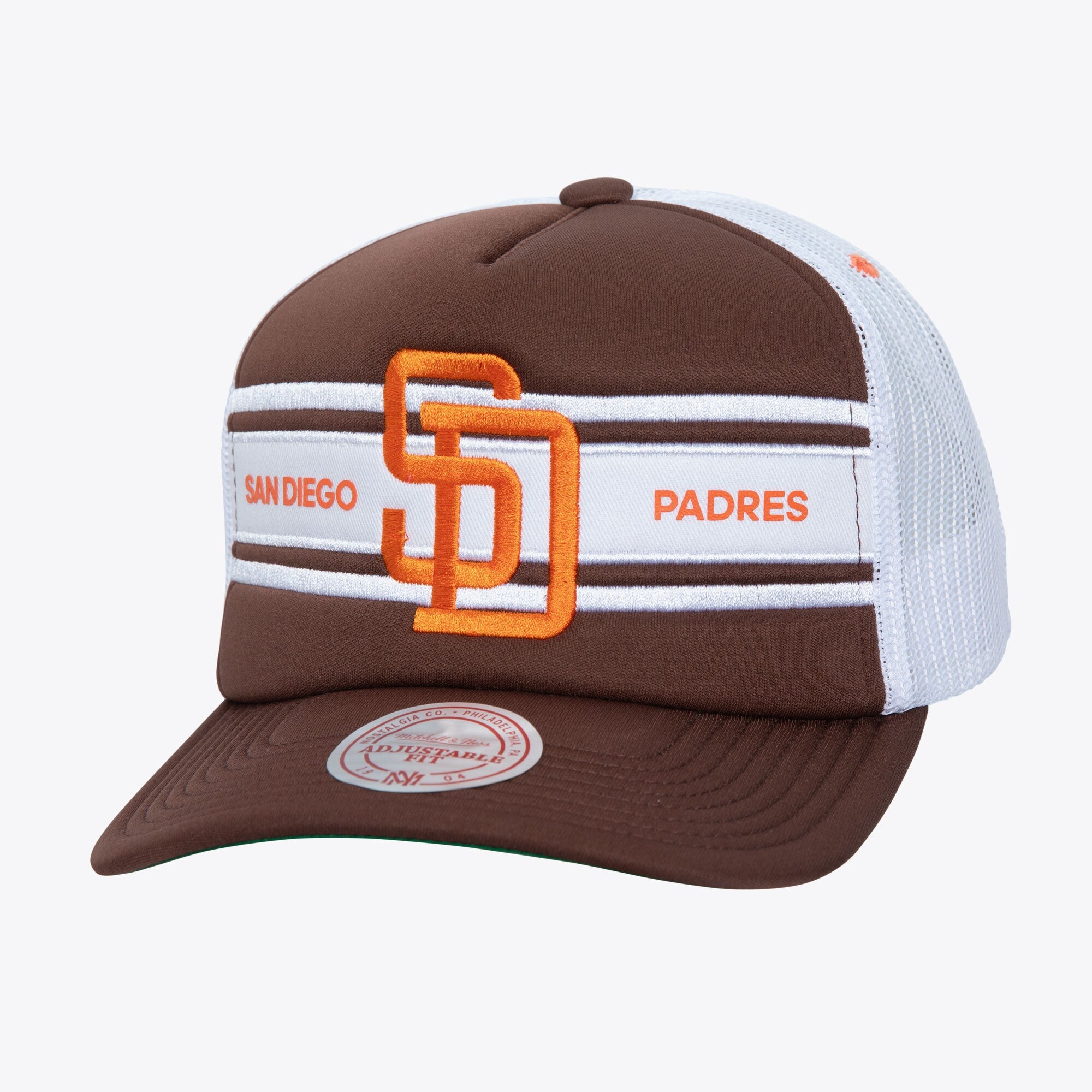 Mens Mitchell & Ness MLB SIDELINE TRUCKER COOP PADRES