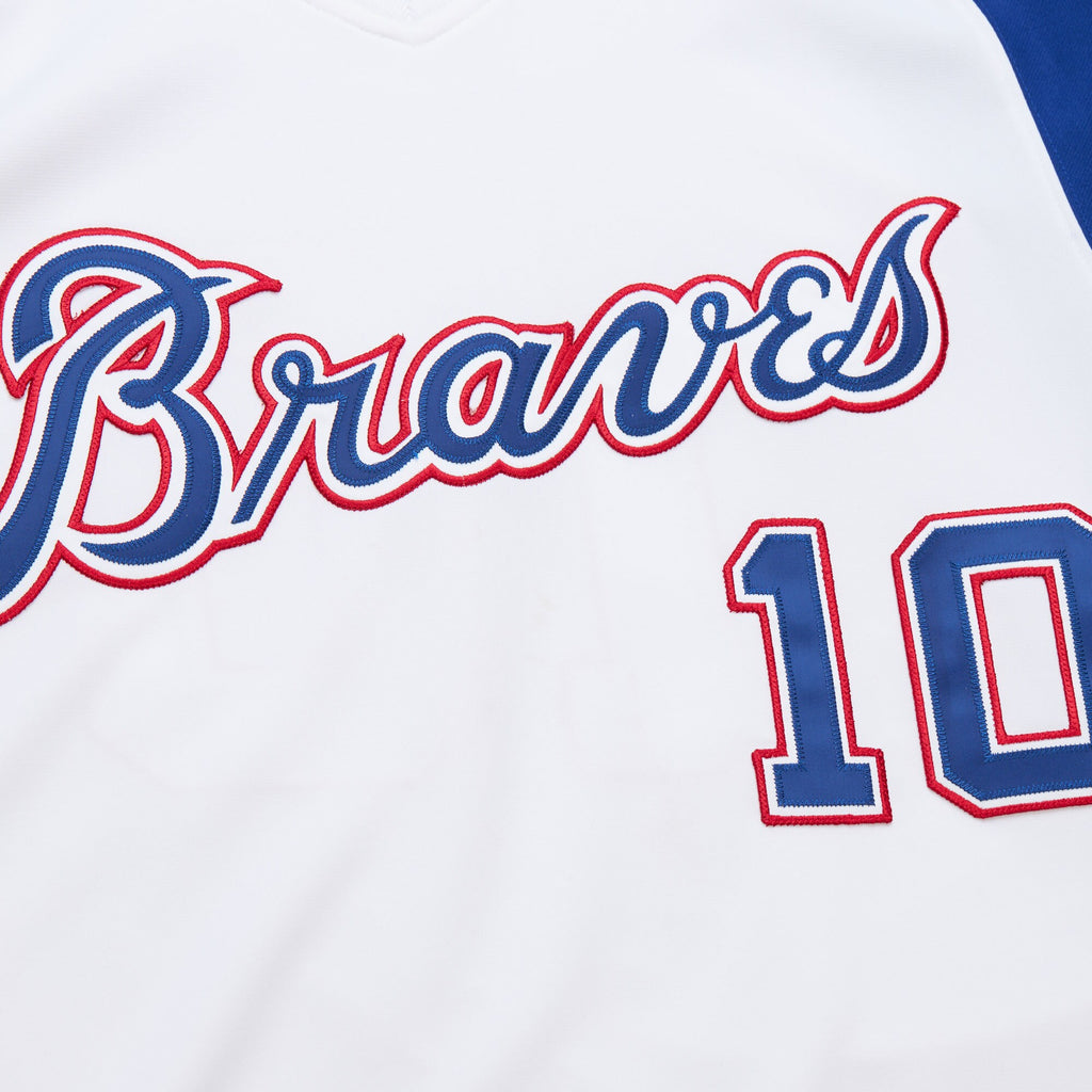 MENS MITCHELL & NESS MLB ALTERNATE JERSEY BRAVES 2004 CHIPPER JONES