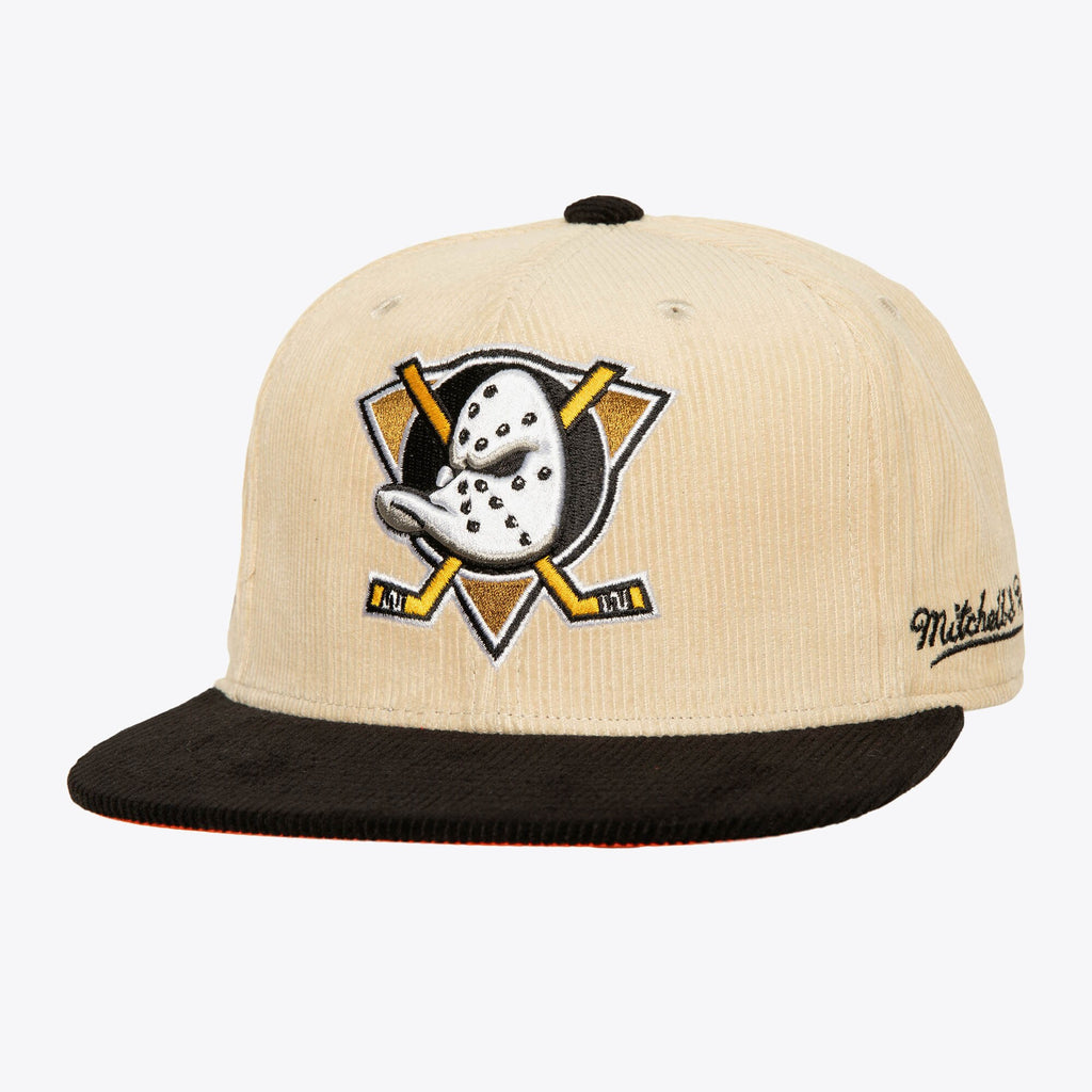 MENS MITCHELL & NESS NHL 2 TONE TEAM CORD FITTED DUCKS - OFF WHITE