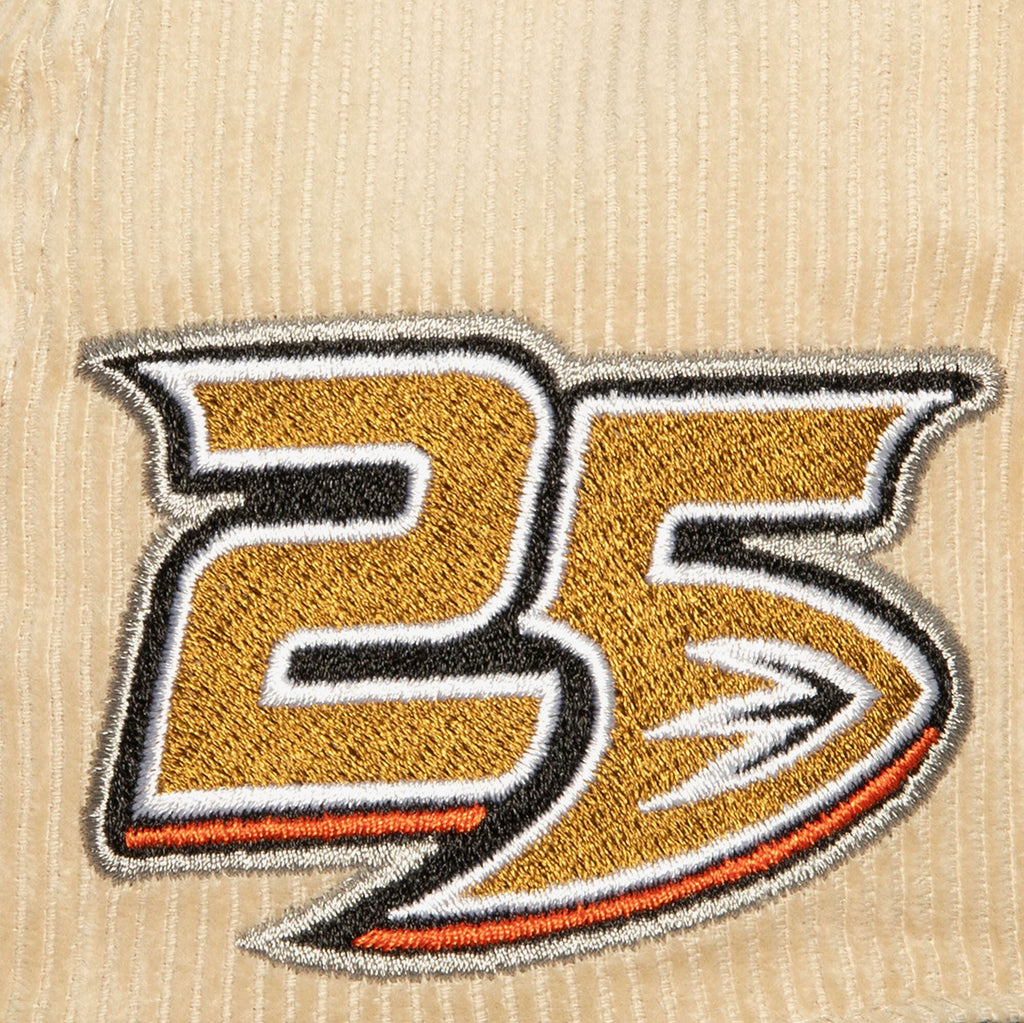 MENS MITCHELL & NESS NHL 2 TONE TEAM CORD FITTED DUCKS - OFF WHITE